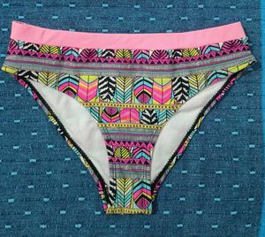Vibrant Feather Print Bikini Bottom