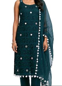 Ethnic Kurta Sets with Dupatta