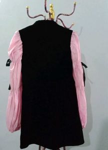 Chic Black dress with Pink Puff Sleeves