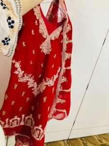 Pakistani Elegant Red Embroidered Kurta Set