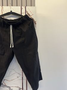 Casual Black Cropped Pants, Waist- 30