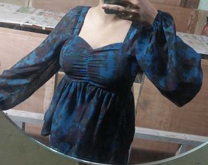 Stylish Blue Floral Print Top