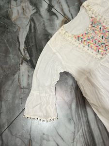 White Embroidered Kurta