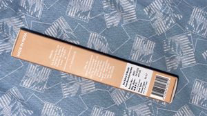 Lush Lips Lipstick- Vanilla (Sealed pack)