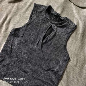 342510. Sparkly Sleeveless Crop Top