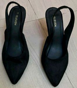 Elegant Black Slingback Heels
