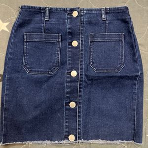Classic Denim Button-Front Mini Skirt