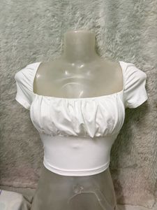 Chic White Square Neck Crop Top ✨