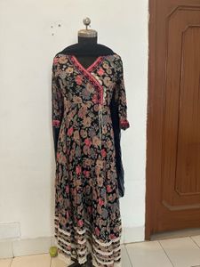 Floral Print Kurta with Dupatta