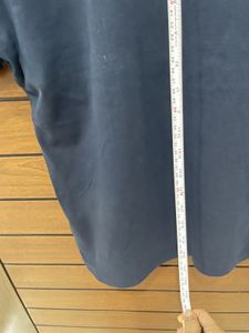 Stylish Blue T-Shirt with "Trendy" Embellishment