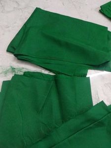 green material (6 Piece)