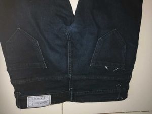 Classic Black Skinny Jeans