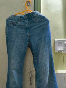 Blue Flared bootcut  Jeans + freebiesss
