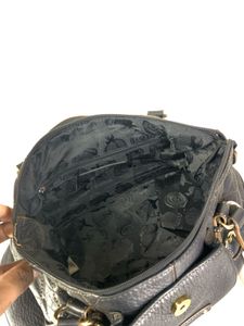 Vincis Bench Vintage Y2K bag