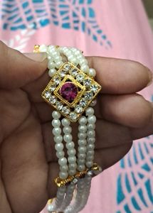 Pearl Choker With Adjustable Thread