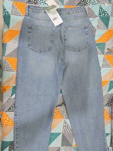 H&amp;M Mom Jeans Light Wash Denim with T