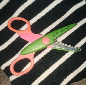 Zig Zag Scissors