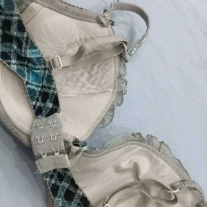 Charming 😍Plaid Bra with Ruffle Trim