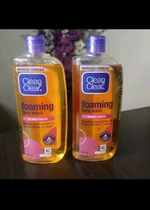 Clean &amp; Clear Foaming Face Wash 240ml (2 Pack)