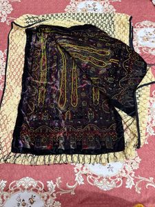 Hang N Hold Lace stole