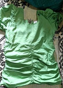 Trendy Chic Puff Sleeve Top