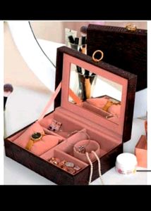 Vintage Jewelry Box