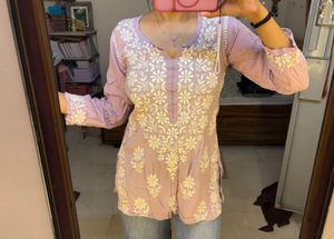 chikankari short kurti
