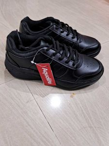 Black Casual Sneakers