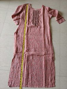Embroidered Pink Kurta