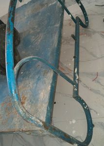 Vintage Metal Bed only it's very heavy &amp; good con