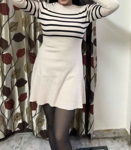 Chic Striped Knit Dress