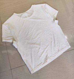 H&amp;M White Divided T-Shirt