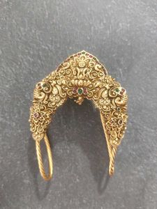 Exquisite Gold Plated Indian Headpiece