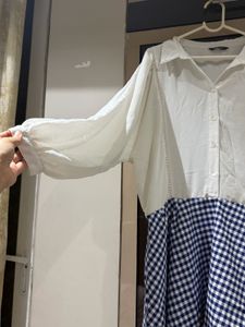 Chic White &amp; Blue Gingham Dress
