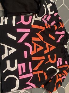 women jagging &amp; crop T-shirt