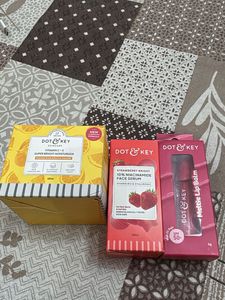 Dot & Key Skincare Set