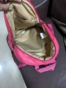 CAPRESE BACKPACK FUSCHIA