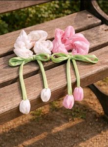 Beautiful hair accessories combo.