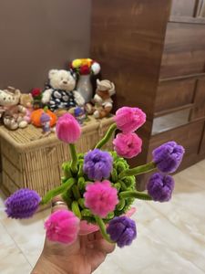 Cute Pipe Cleaner Flower Pot Decor