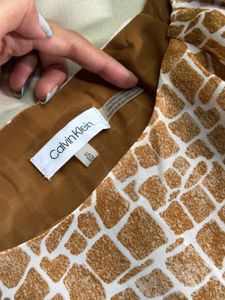 Brown &amp; White Snake Print Puff Sleeve Top
