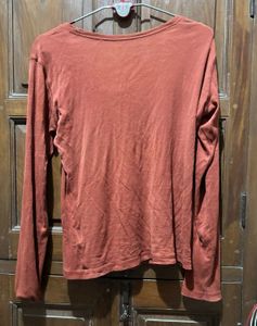 Long Sleeve Scoop Neck Top