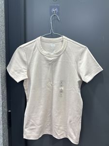 Uniqlo pink Crew Neck T-Shirt
