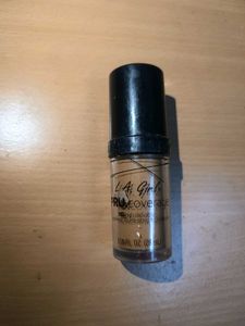 LA Girl foundation