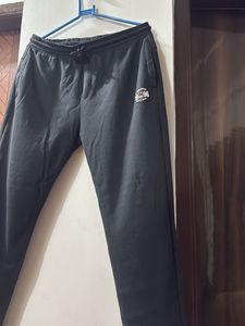black colour gym wear