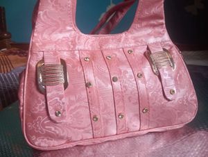 Chic Pink Floral Handbag