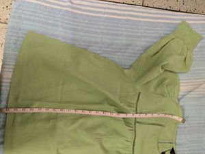 New top with tags