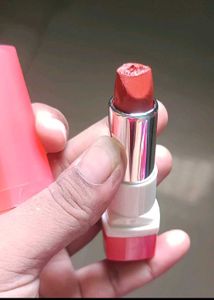 Zayn &amp; Myza Rich Matte Lipstick