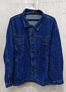 Men’s Classic Blue Denim Trucker Jacket