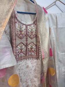 Elegant Embroidered Kurta Set