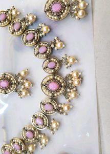 Elegant Pearl &amp; Pink Stone Jewellery Set